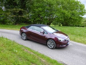 2014 Vauxhall Cascada