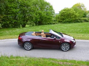 2014 Vauxhall Cascada