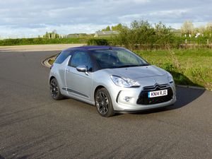 Citroën DS3 Cabrio DSport THP155