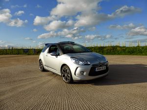 Citroën DS3 Cabrio DSport THP155