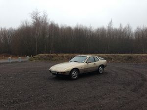 Porsche 924S