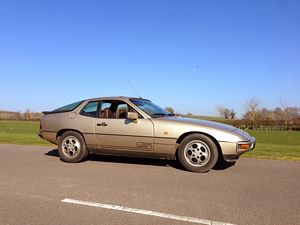 Porsche 924S