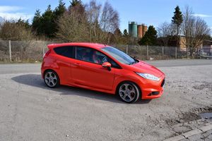 2014 Ford Fiesta ST-2