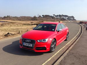 Audi S3 quattro Saloon S-tronic