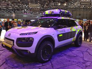 Citroen C4 Cactus Aventure at 2014 Geneva Motor Show