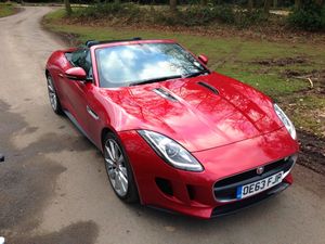 2014 Jaguar F-Type V8 S Convertible in Italian Racing Red