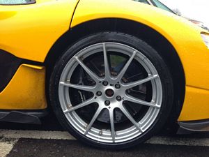 McLaren P1