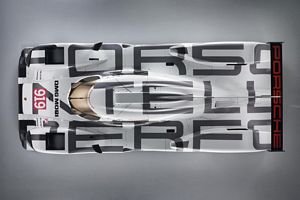 Porsche 919 Hybrid - 2014 LMP1 Le Mans Racer