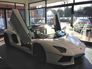 Lamborghini Aventador LP700-4