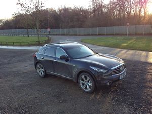 Infiniti QX70 3.0d S