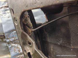Scrapyard Porsche 924S