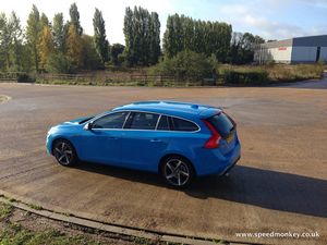 Volvo V60 D3 R-Design Lux
