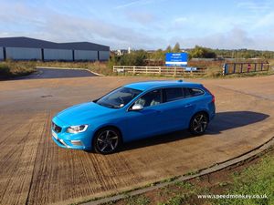 Volvo V60 D3 R-Design Lux