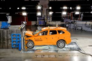 Volvo XC60 crash test