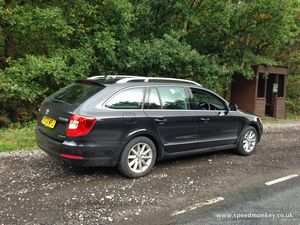 Skoda Superb Elegence Greenline III Estate