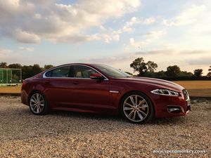 Jaguar XF 3.0 V6