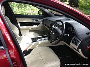 Jaguar XF 3.0 V6