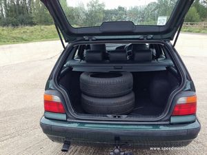 BMW E36 323i SE Touring