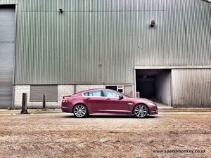 Jaguar XF-S Portfolio