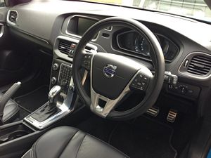 Volvo V40 T5 R-Design Lux Nav