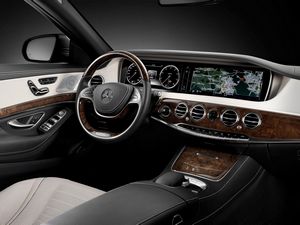 2013 Mercedes-Benz S-Class