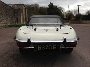 Jaguar E-Type V12 Roadster