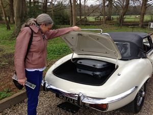 Jaguar E-Type V12 Roadster