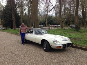 Jaguar E-Type V12 Roadster