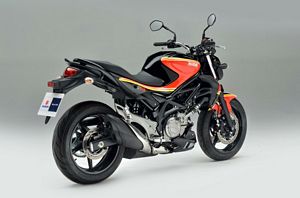 Suzuki Gladius