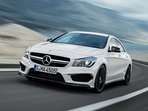 Mercedes-Benz CLA 45 AMG