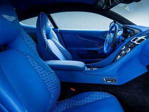 Aston Martin Vanquish Q