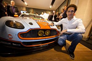 Bruno Senna signs for Aston Martin