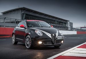 Superbike pass under Alfa Romeo Mito SBK