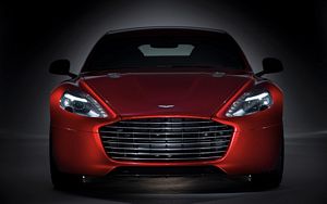 Aston Martin Rapide S