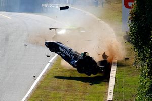 Nissan Deltawing crash