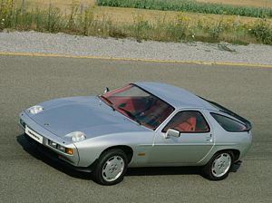 Porsche 928