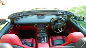 Mercedes-Benz SLS AMG