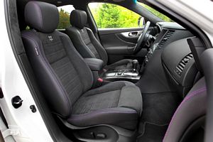 Infiniti FX50 Vettel Edition