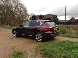 Infiniti EX30d GT Premium