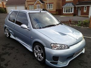 Peugeot 106 Darth Vader Edition