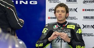 Valentino Rossi tests the 2013 Yamaha YZR-M1