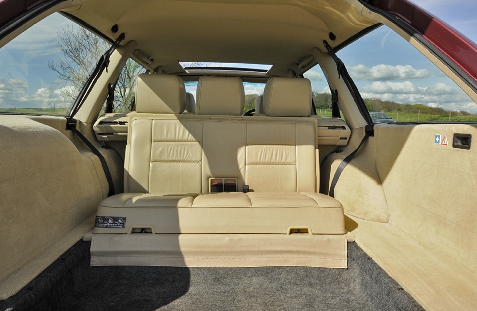 W124 best sale 7 seater