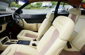 Ferrari Mondial QV
