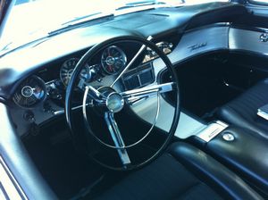 1961 Ford Thunderbird