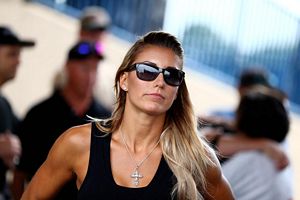 Leah Pritchett sunglasses