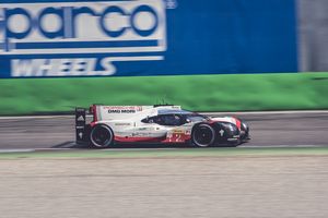 2017 Porsche 919 Hybrid 