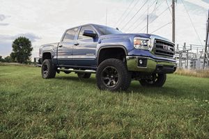 American Trucks Barricade Offroad GMC Sierra