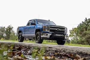 American Trucks Barricade Offroad Chevrolet Silverado