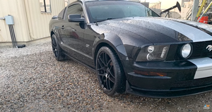 Mustang S197 Staggered Wheels and Tires Review