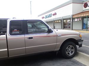 Mazda B4000